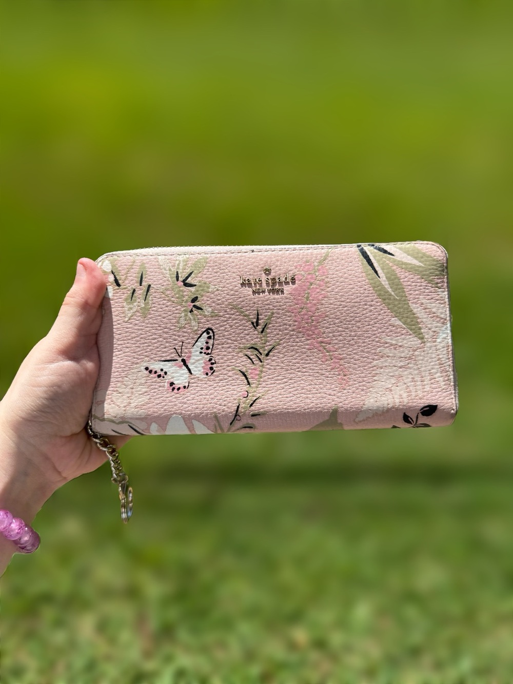 kate spade New York Briar Lane Botanical Neda Zip-Around Wallet